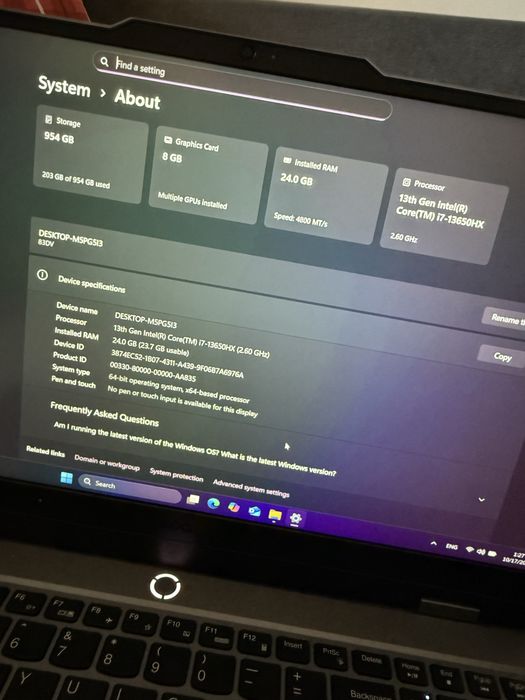 Laptop gaming Lenovo Loq I7, generatia 13, 4060