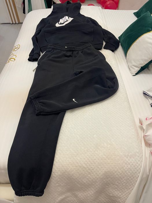 Trening , pantalon + hanorac Nike 158cm-164cm