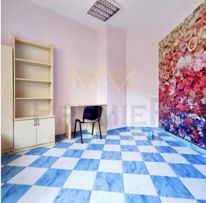 Продава се Офис в Варна, Окръжна болница - 20 кв.м за 1709 €/кв.м - Снимка #1