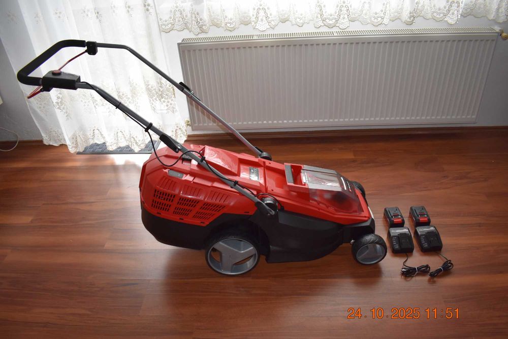 Vand masina tuns gazon