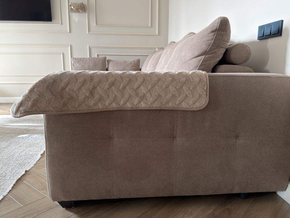 Диван углавой, раздвечной