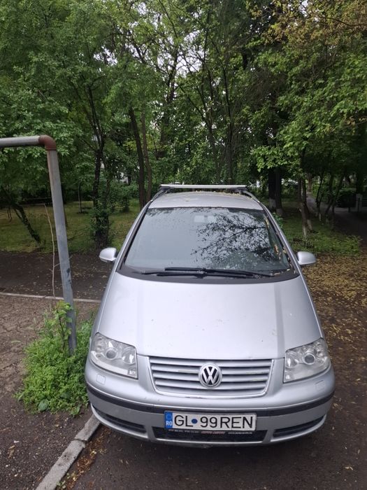 Vand sharan  1.9 . 1500€ pret fix