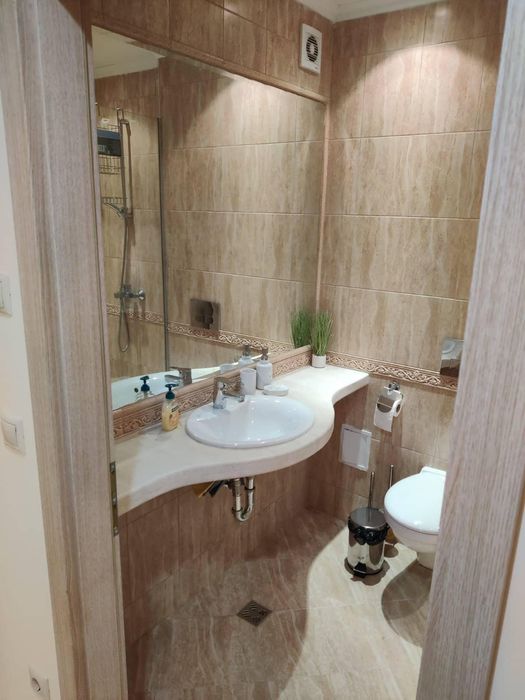 Дава се под наем Тристаен апартамент в Варна, Аспарухово - 100 кв.м за 1000 € - Снимка #5