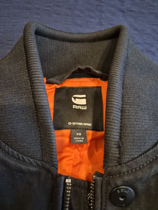 яке джи стар тип бомбер