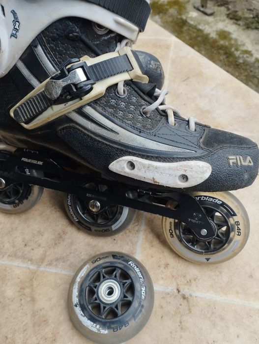 Role Fila road carbon mărime 43