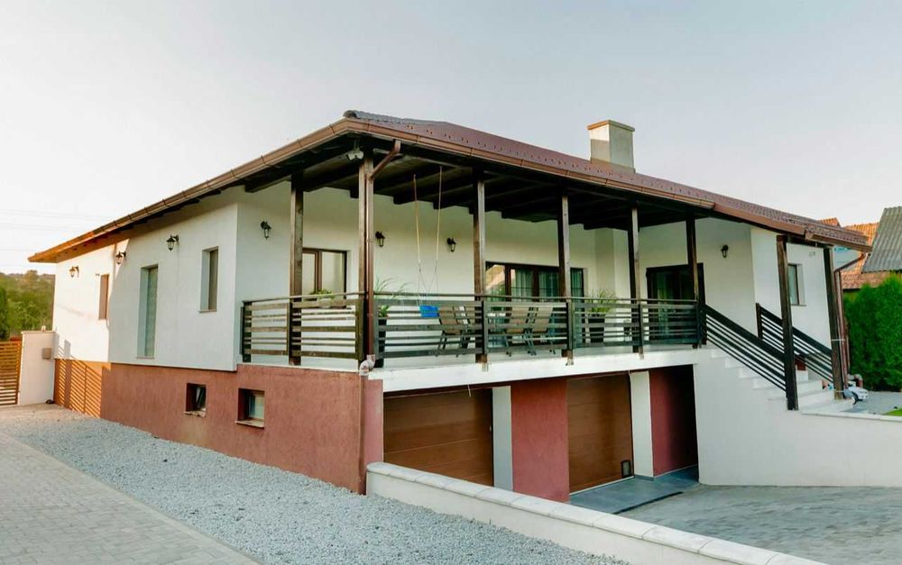 CASA DE VANZARE la 2km de Crama Jelna (Bistrita-Nasaud)