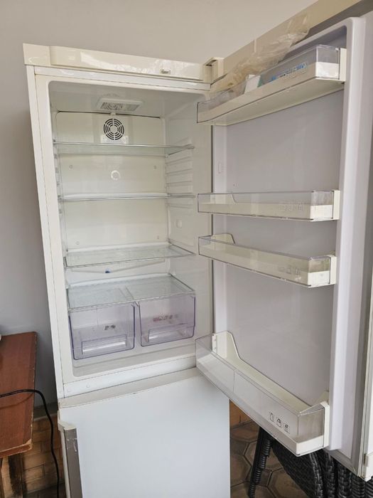 Холодильник Артель