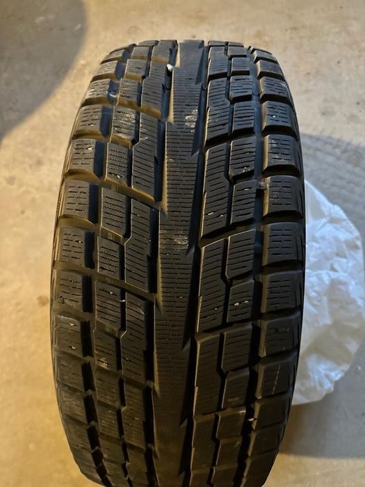 Автошина отличное состояния