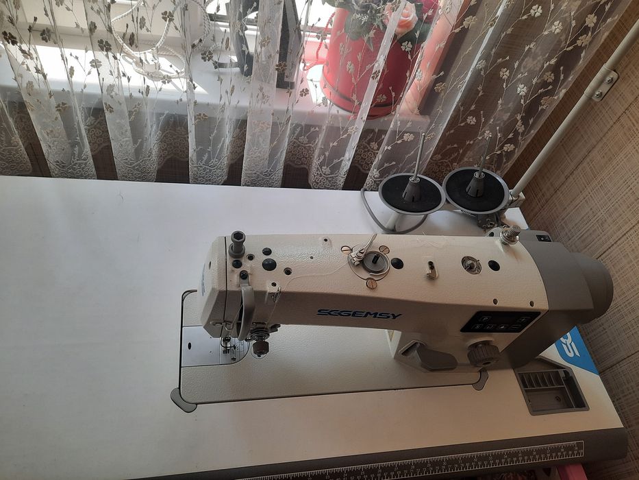 Продаётся швейная машина SGGEMSY