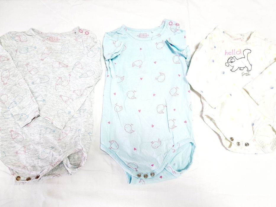 Лот бебешки дрешки за момиче - комплекти и бодита