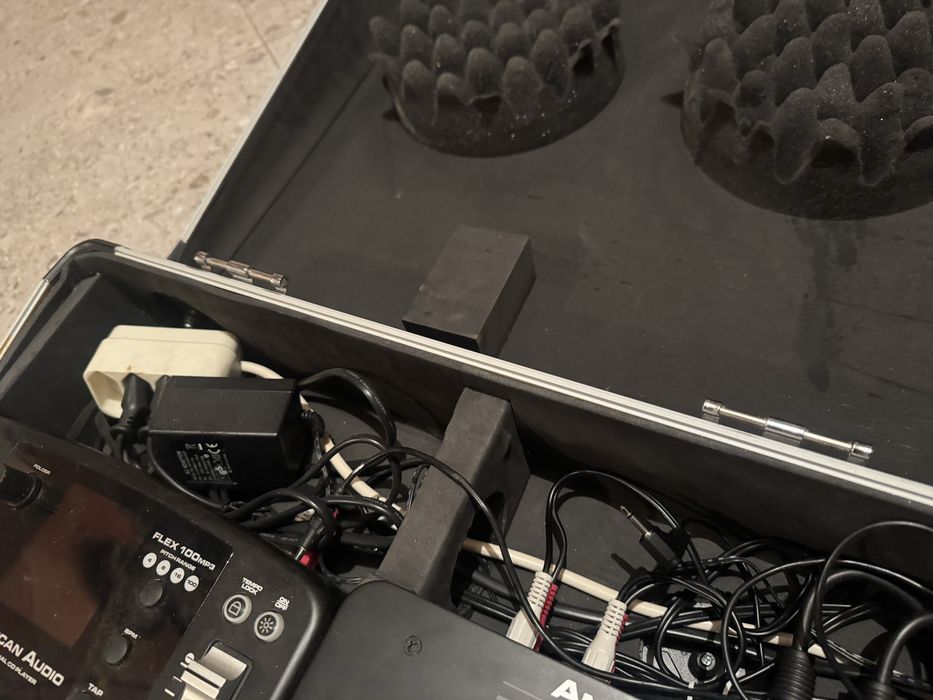 DJ Пулт American Audio