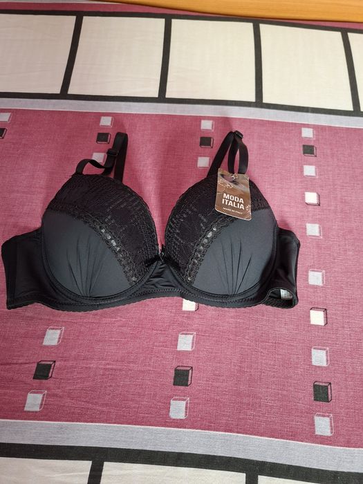 Vând Sutien Damă cu Dantelă Mărimea 38/85 Nou