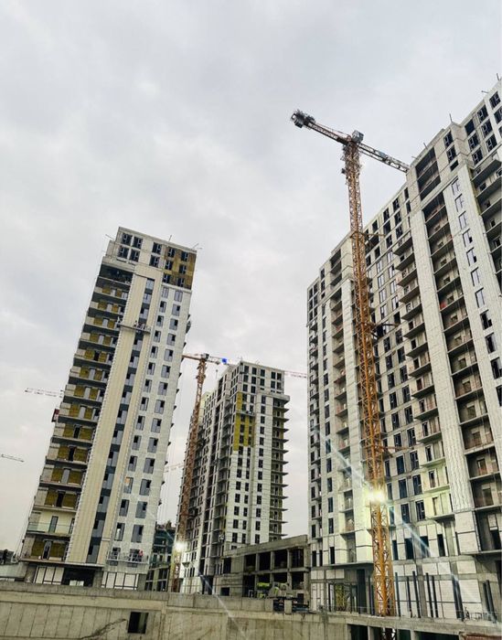 ЖК НьюПорт("NewPort") 3-х комнатная квартира, 87м2, потолок 3,8м.