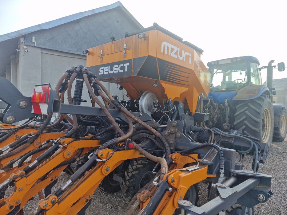 Semanatoare direct in miriste - strip till - 4 m Mzuri Pro Till