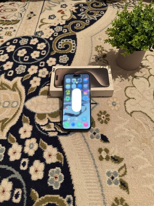 Продам iPhone 15 Pro Max 256GB