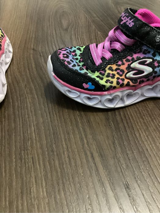 Adidasi  skechers nr 29