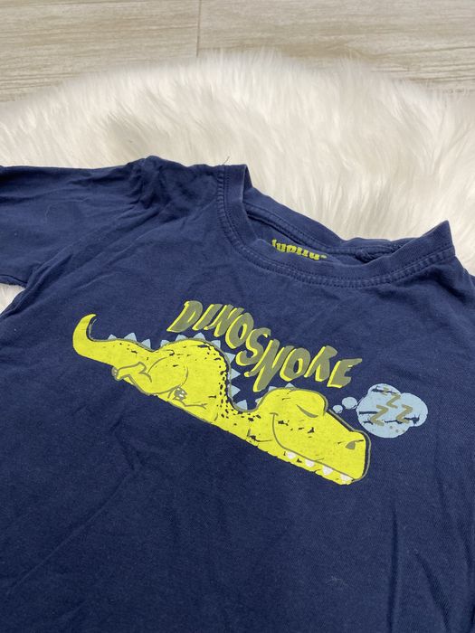 Лот блузки с динозаври