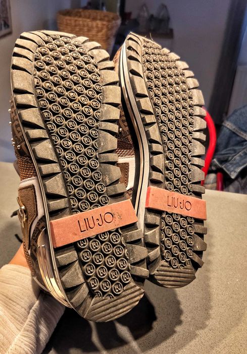 Кафеви сникърси liu jo 39