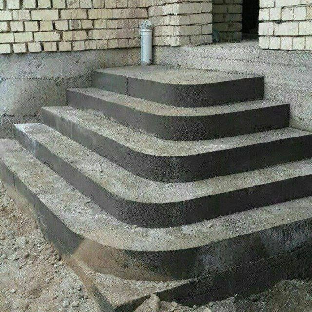 Бетонные лестнице