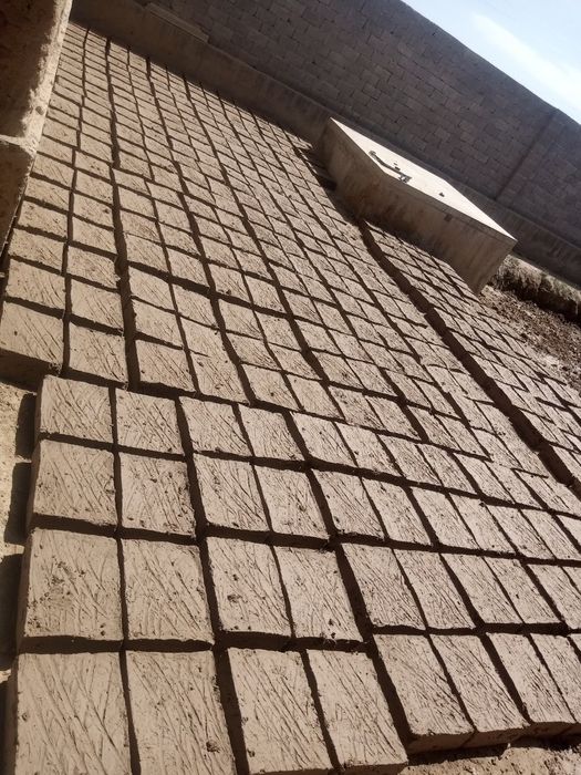 Loy bilok sotiladi razmiri 25*35*12