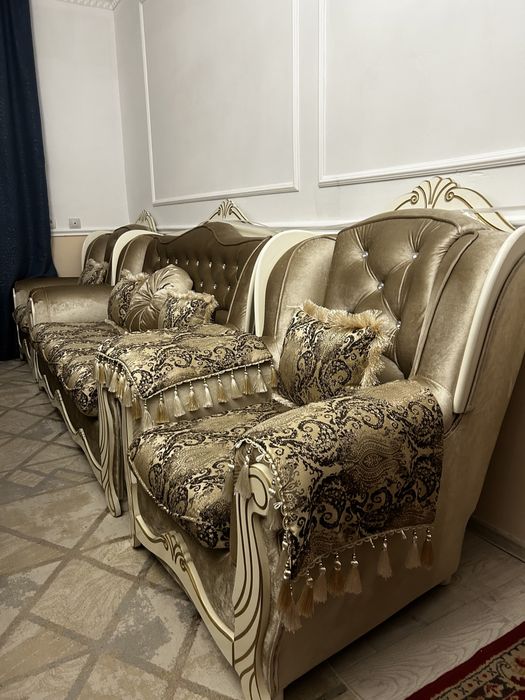 Диван с 2 креслами королевский