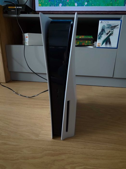 PS5 диск + джойстик + 4 игри