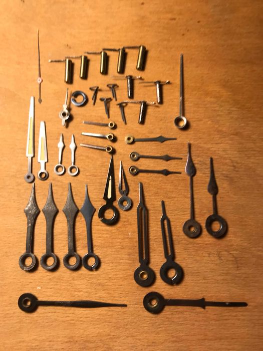 Пружини и части за часовници