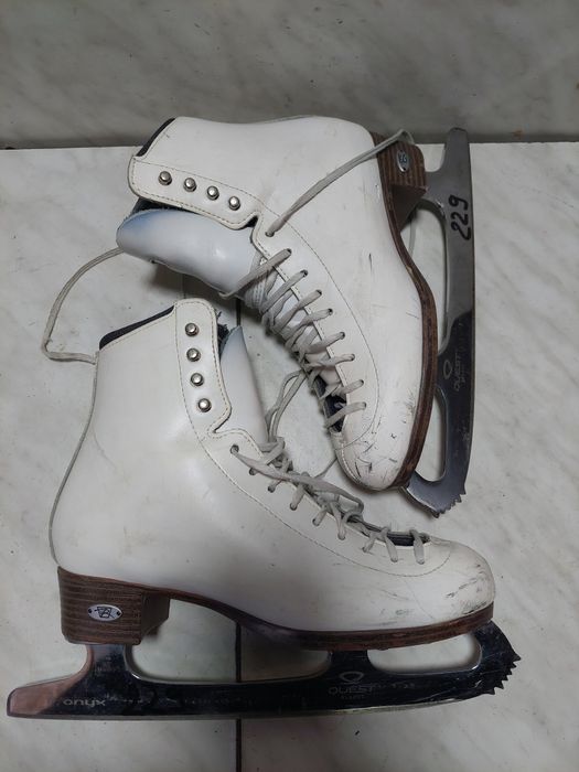 Patine gheata 229 patinaj Riedell profesionale marime 37-38 (24,5  cm)