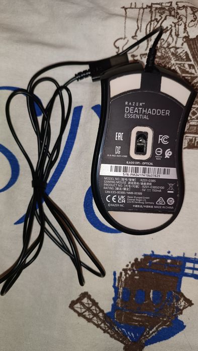 Игровая мышка Razer Deathadder Essential