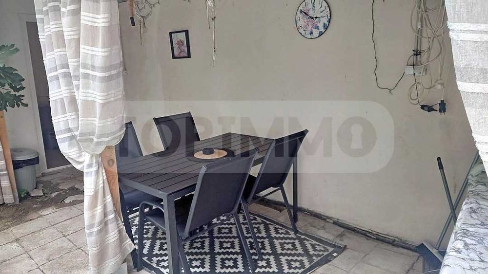 Дава се под наем Четиристаен апартамент в Варна, Център - 140 кв.м за 800 € - Снимка #14