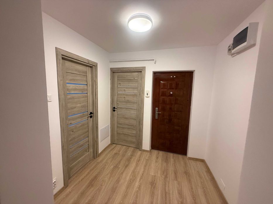 Proprietar, 2 Cam D, Renovat NOU, Etaj 3, Profi Canta!