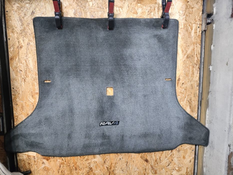 Багажный коврик РАВ 4 -2