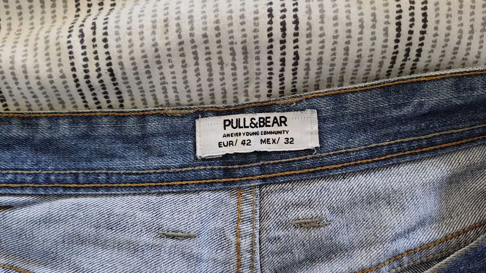 Pantaloni scurti Pull&Bear 42