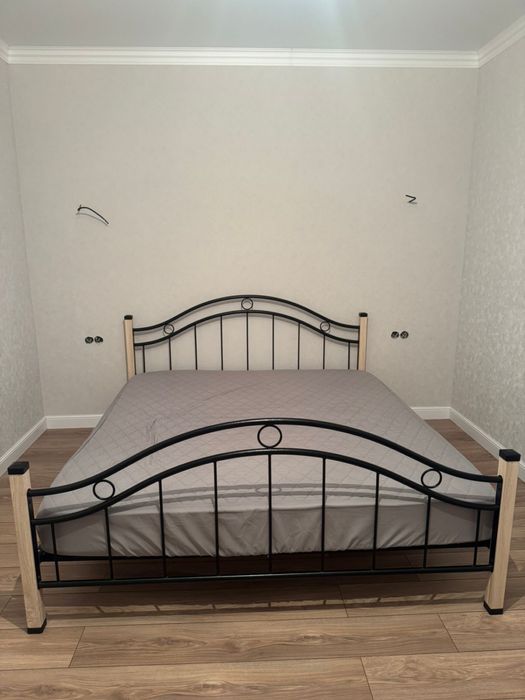 Продам кровать в отличном состоянии