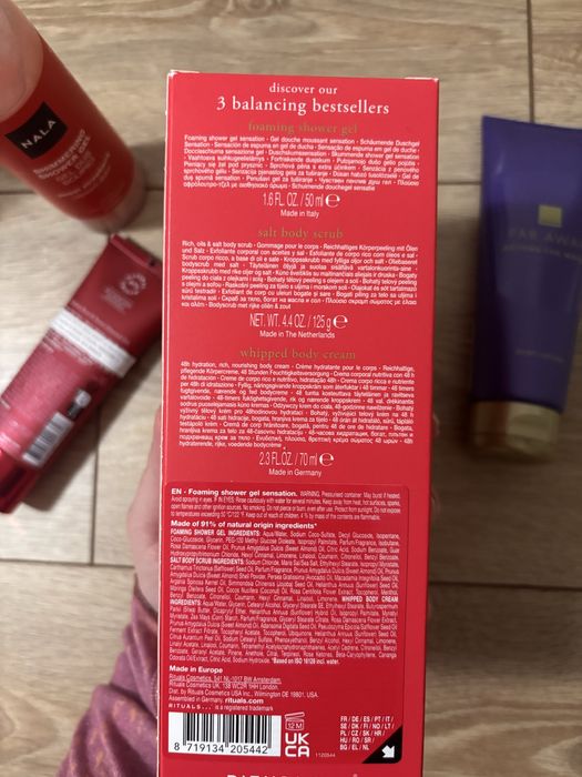 Set Rituals creme de corp, scrub, gel de dus