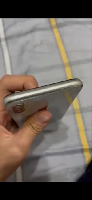 Iphone X память 256 фейс есть