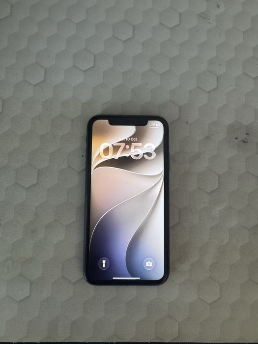 Vand iphone 11 256gb