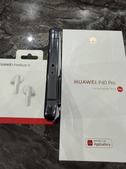 HUAWEI P40 PRO 256GB BLACK  с слушалки HAUWEI FreeBods 5i