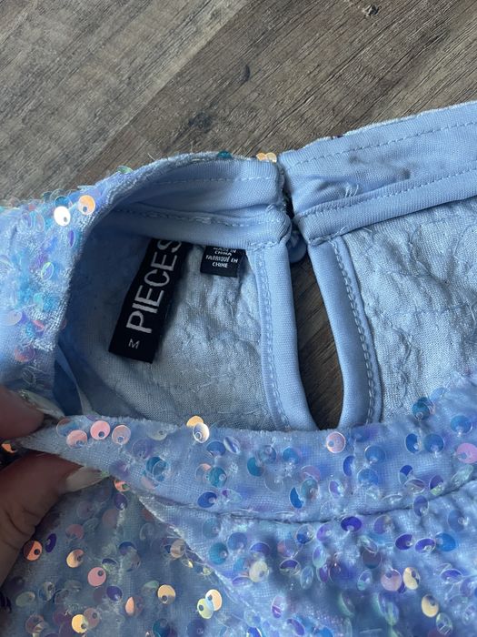 Синя блуза в пайети