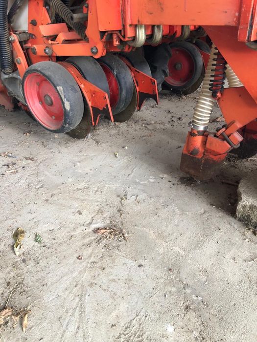 Semănătoare porumb Kuhn planter