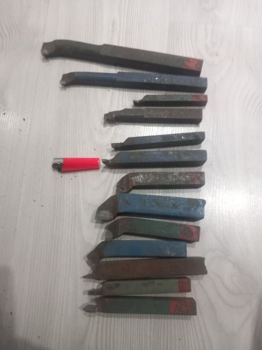 Стругарски ножове.