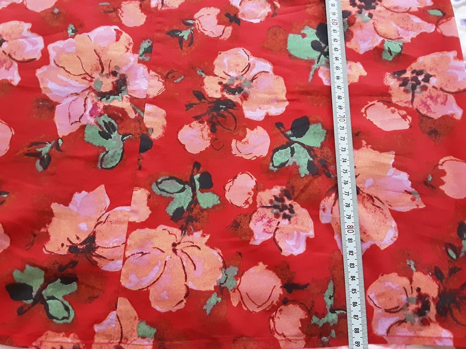 Дамски рокли с дълги ръкави