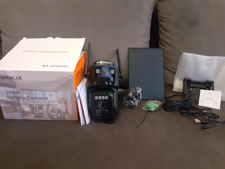 Camere de supraveghere cu panou solar warless și cu siim