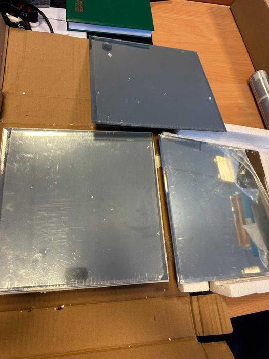 Set 3 oglinzi Vasemouh, 28x28 cm, autoadezive