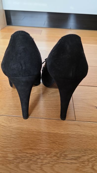 Кожени италиански обувки с ток и  кожа от пони с животински принт