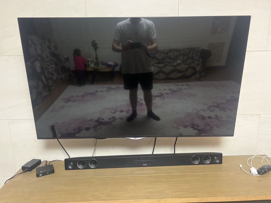 LG 55UB820V — 55” 4K Smart TV