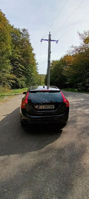 Vând Volvo V60 1,6 DIESEL110 cai automat