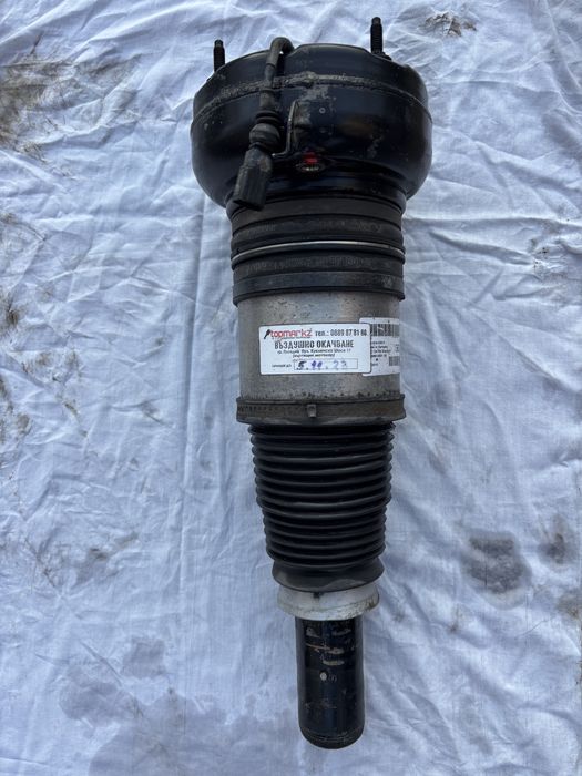 Амортисьор с възглавница за ауди а8 д4