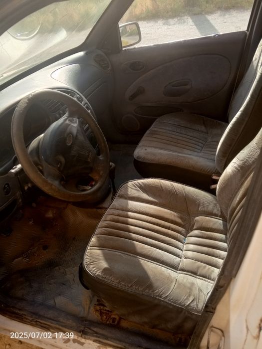 2ta FORD KURYER mashinasi