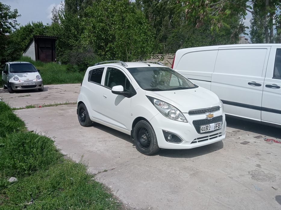 Spark sotiladi holati alo darajada narxi 8300